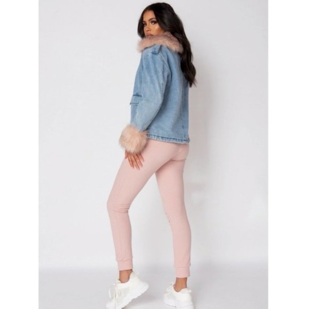 Long Sleeve Shearling Lined Denim Jeans Jacket with Detachable Fur Collar & Cuff - Picture 4 of 13